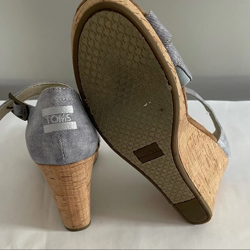 Toms worn twice